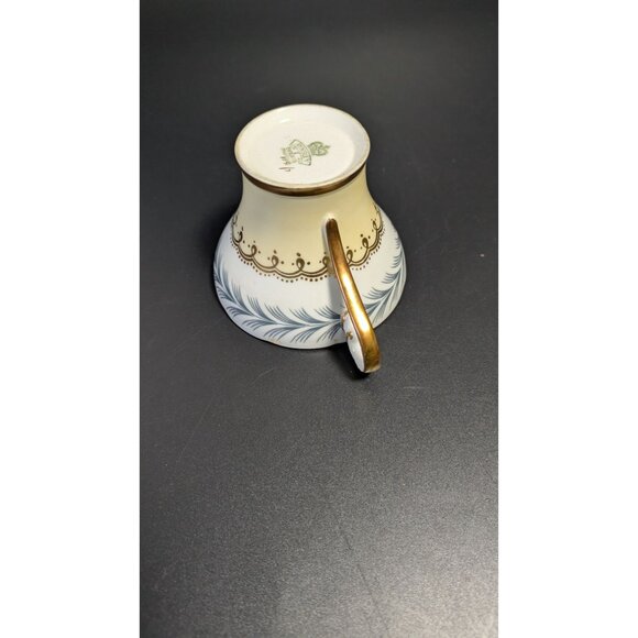 Vintage Aynsley England Bone China Tea Cup Gold Trim - Picture 14 of 14